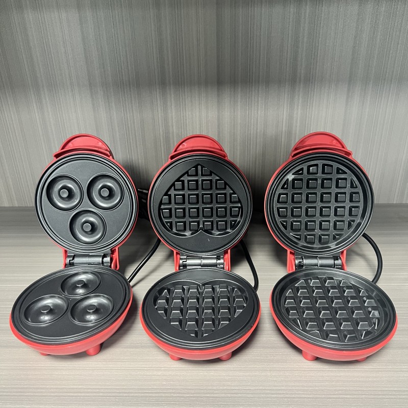 Mini Pancake Griddle - Multi Functional Mini Heart-shaped Waffle Maker